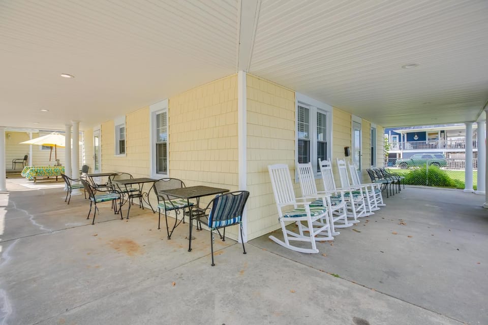 < 1/2 Mi to Beach: Wildwood Getaway w/ Patio! Apartment in Wildwood