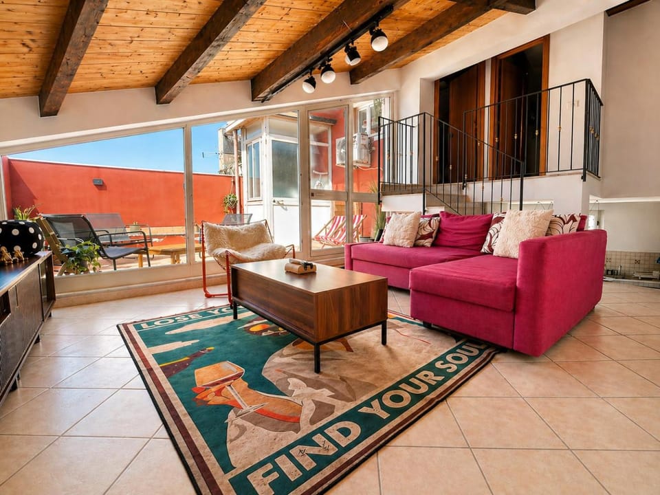 Balcony/Terrace, Living room