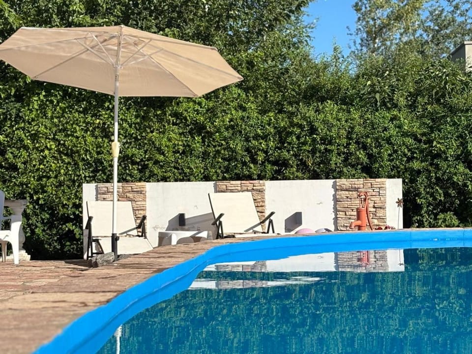 Swimming pool, Swimming pool