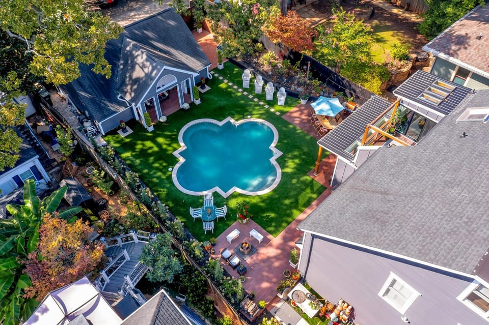 Bird's eye view, Pool view, Swimming pool, sunbed