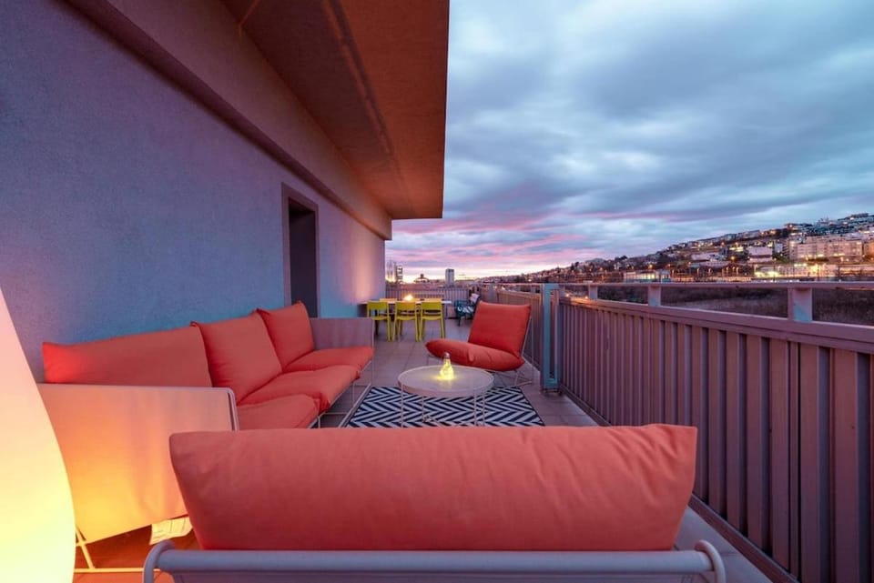 Off site, View (from property/room), Balcony/Terrace, Seating area
