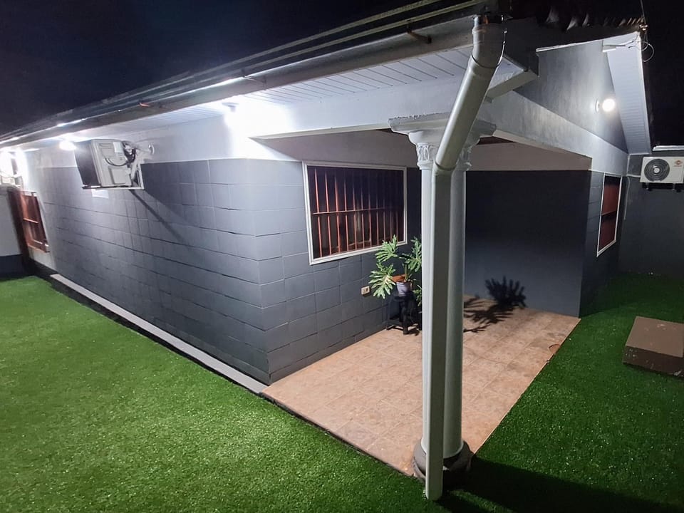 Patio, Night