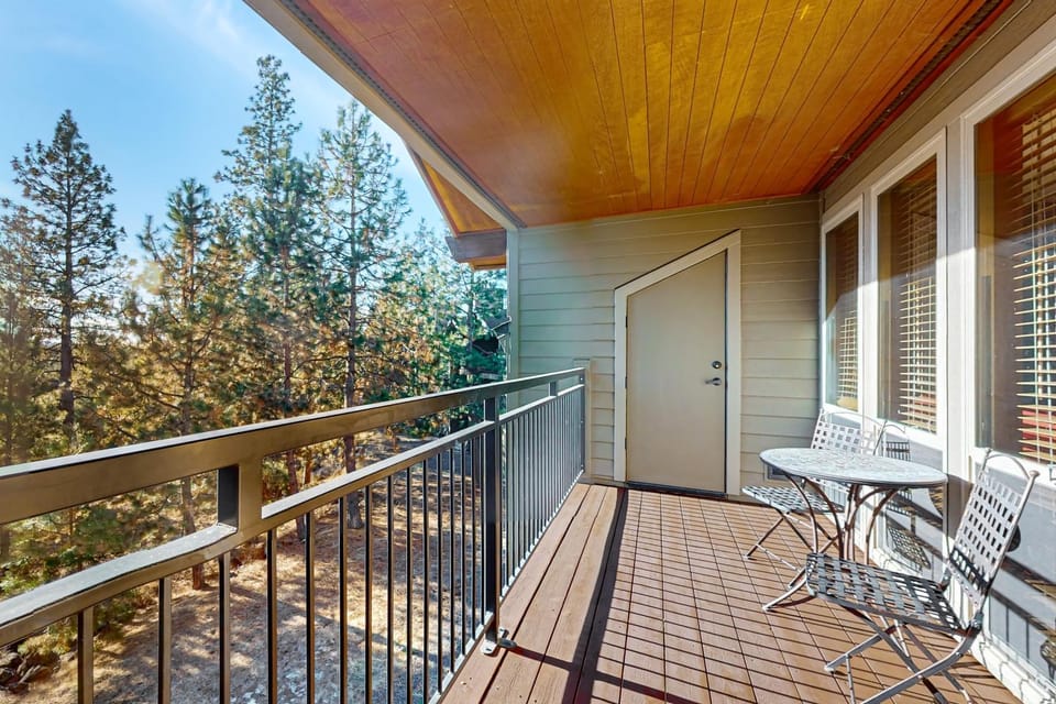 Seventh Mountain Sanctuary Apartment in Deschutes River Woods