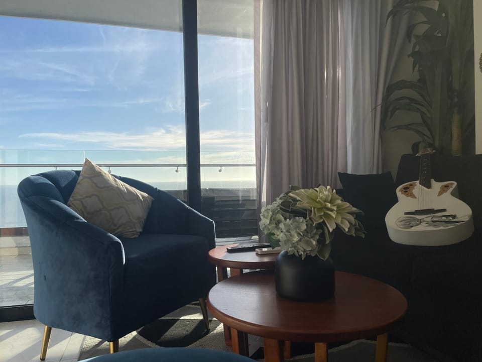 Natural landscape, Living room, Sea view