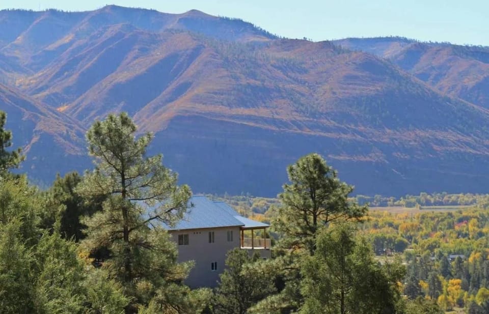 432 Hermosa Acres Drive House in La Plata County