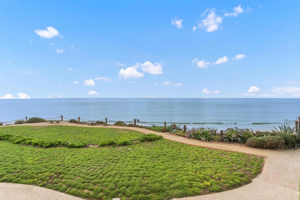 Bella Vista - SUR111 House in Solana Beach