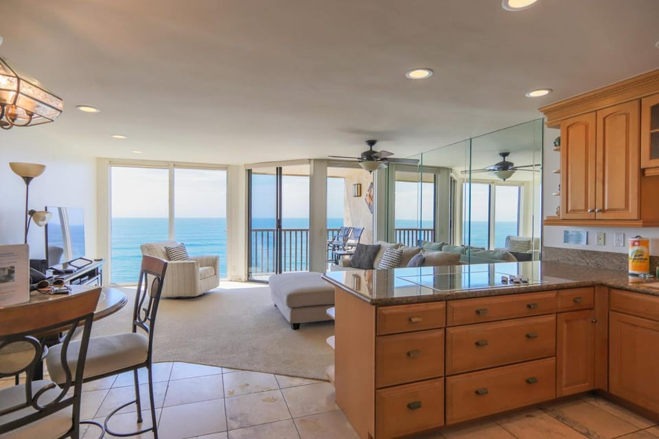 A Shore Thing! - DMST21 House in Solana Beach