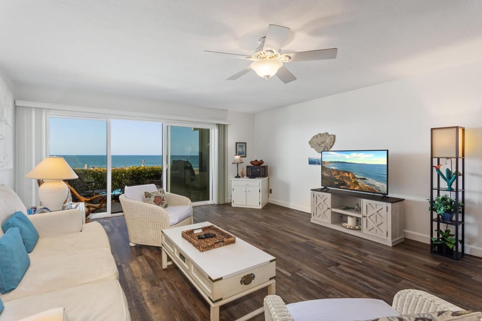 Slow M'ocean - DMBC853A House in Solana Beach