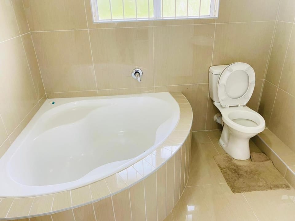 Hibberdene Beach Guest Lodge Apartment in KwaZulu-Natal