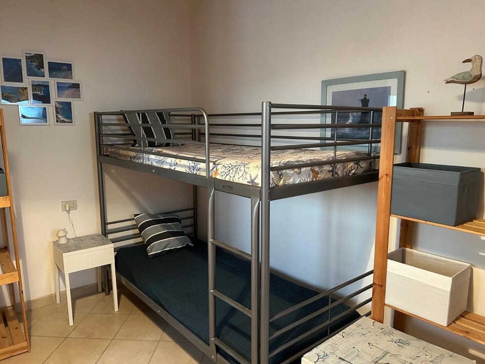 Photo of the whole room, bunk bed