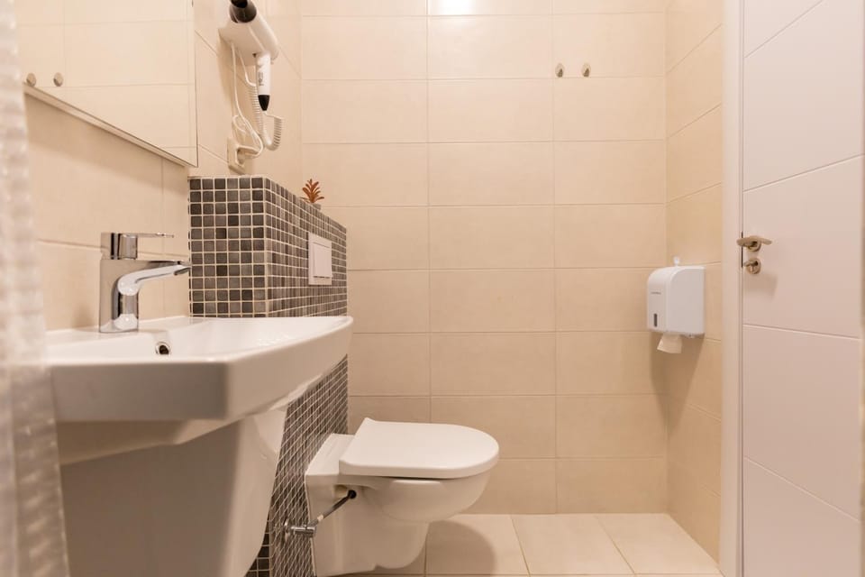 Bathroom, bidet