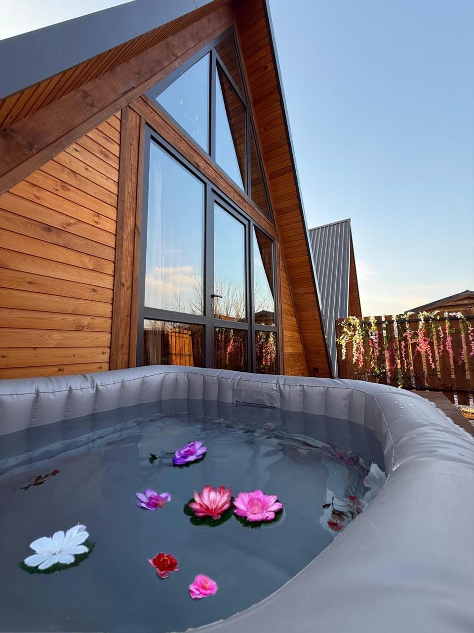 Natural landscape, Hot Tub, View (from property/room), Balcony/Terrace, Pool view
