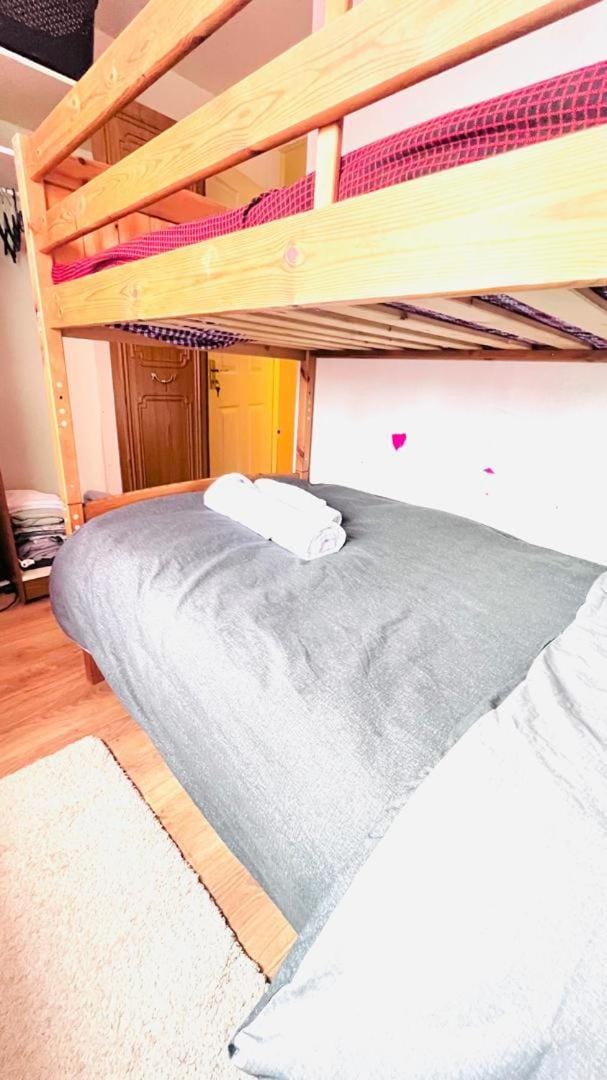 Convenient Retreat Rooms Vacation rental in Reading