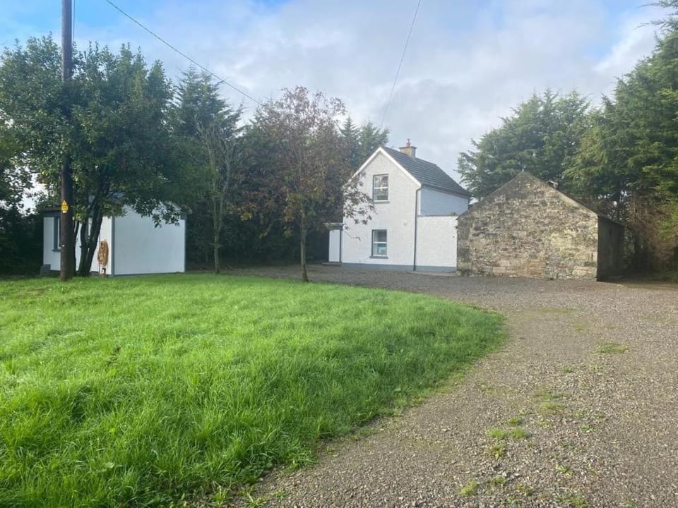 Property building, Spring, Garden