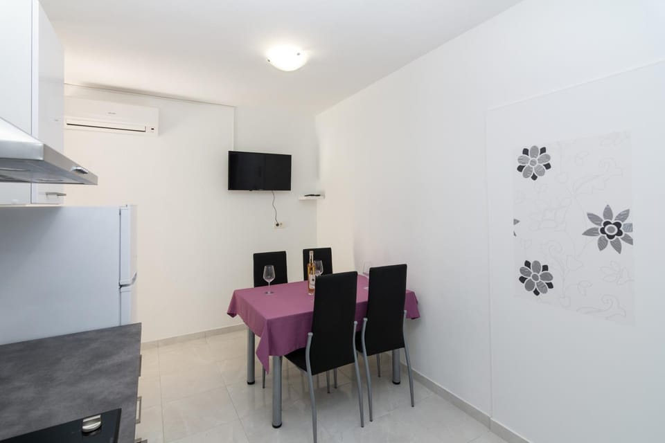 Apartments Luka Apartment in Zadar County