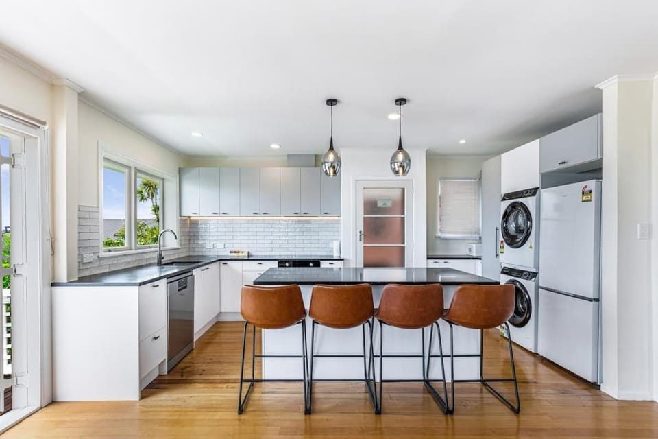 Serene 2BR Home in Meadowbank by Zodiak Stays House in Auckland