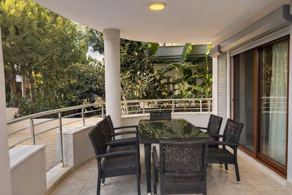Modern Villa with Pool in Didim - Dream Vacation Villa in Didim