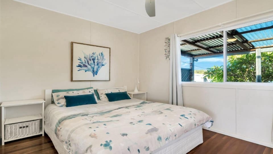 Frangipani Cottage House in Wooli