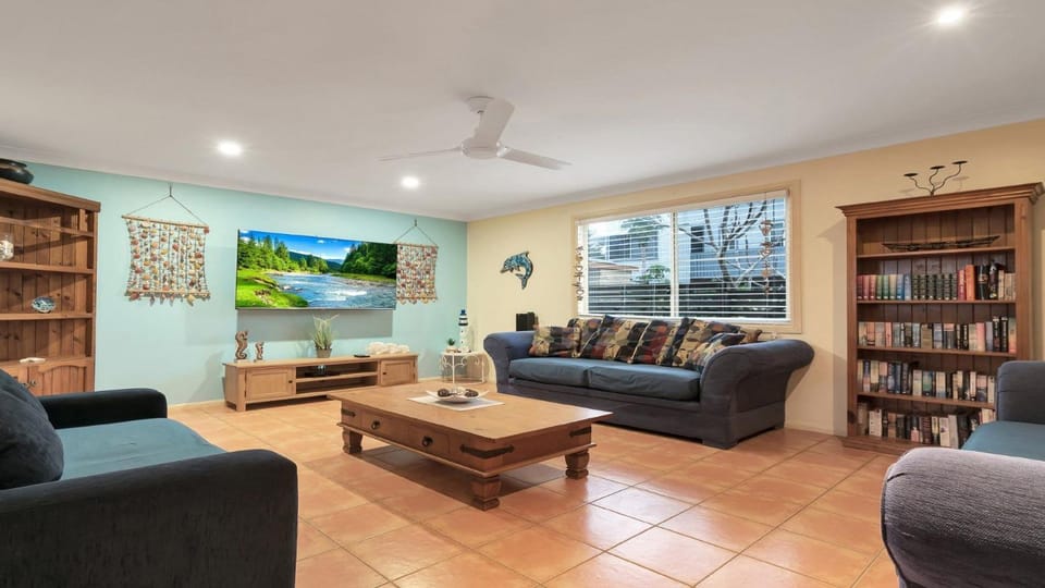 R J s Paradise House in New South Wales