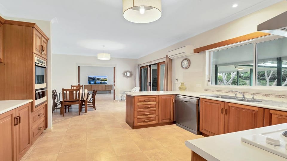 Birdsong House in Wooli