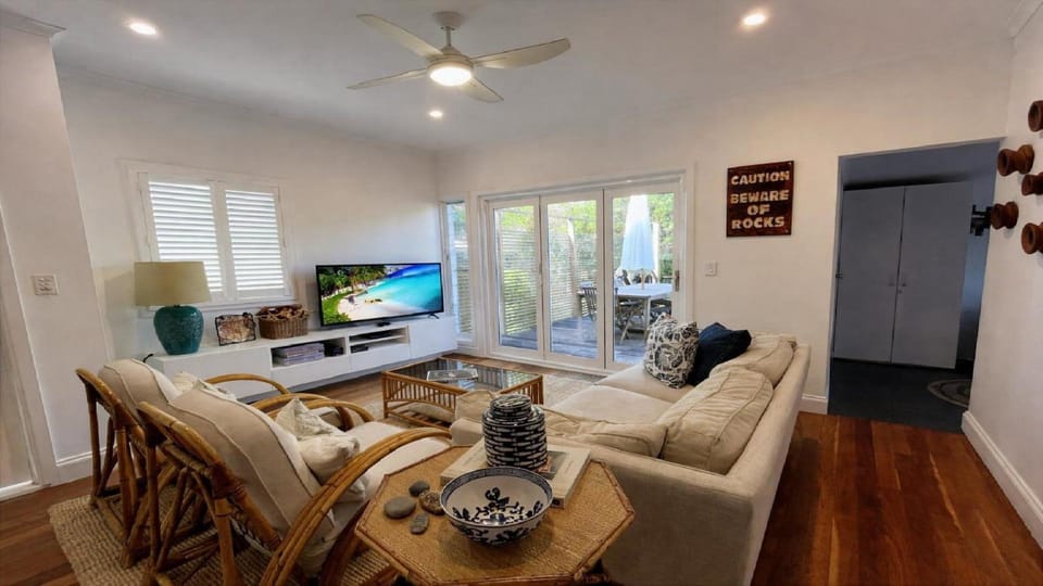 Sea Legs House in Wooli