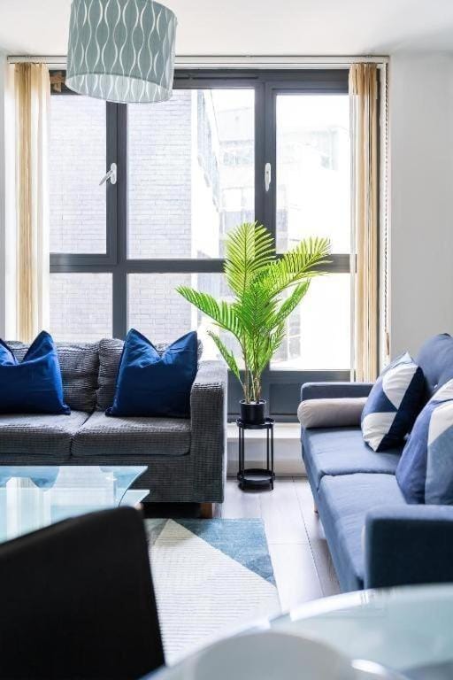 Lavish London Apartment - Secure with parking Apartment in London