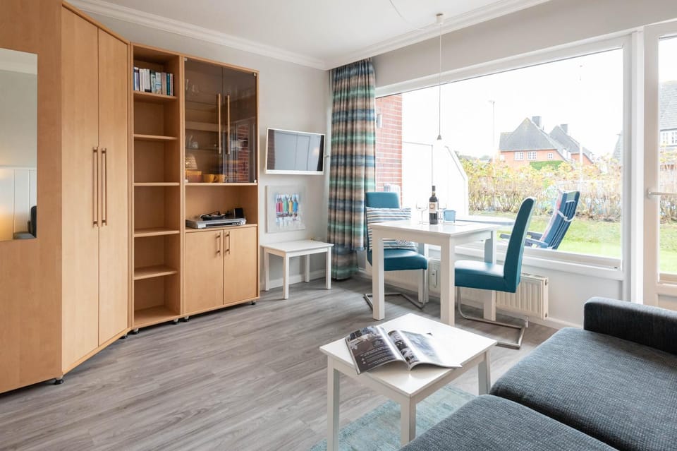 Rosenwall App 14 Rosenwall App 14 Apartment in Wenningstedt-Braderup