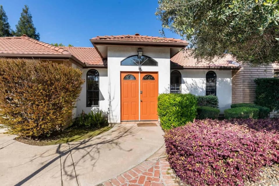 Suite Spot-an extended stay casita with charm #2 House in Visalia