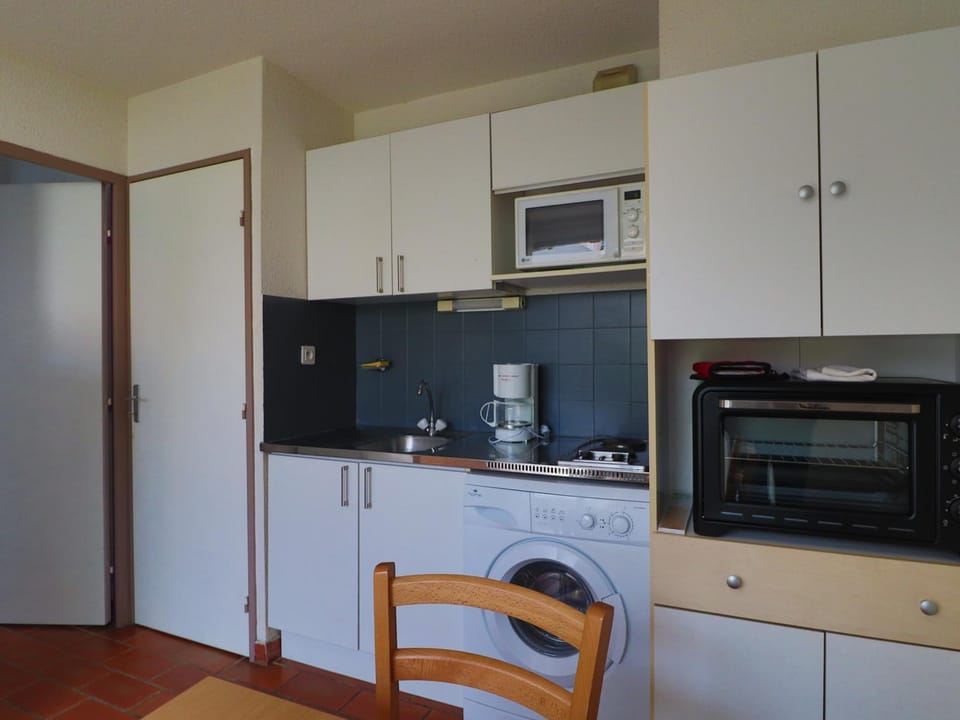T2 cabine avec parking privé et jardin à Sète - FR-1-472-197 Cabin in Occitanie
