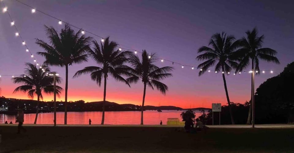 Ocean Views 1Br with Full Kitchen No Steep Hills Apartment in Airlie Beach