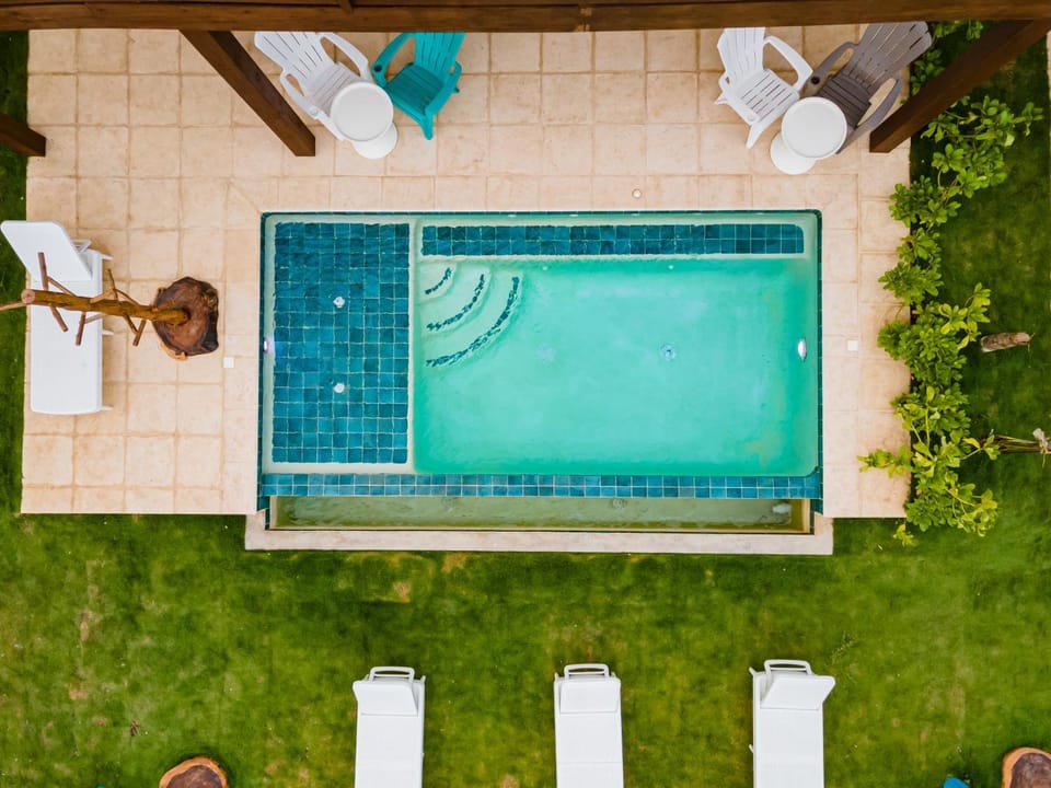 Pool view, Swimming pool, sunbed