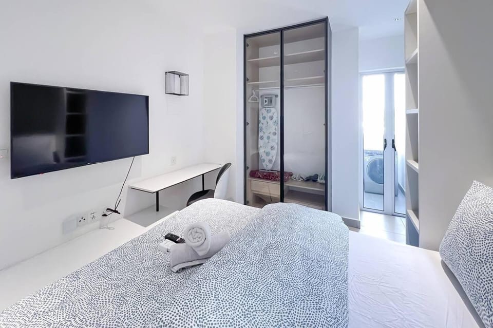 DK Impian Luxury Condominiums, Subang Airport - Smarthome Apartment in Selangor, Malaysia