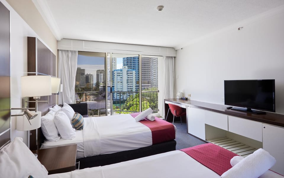 Serain Residences on View Apartment in Surfers Paradise Boulevard