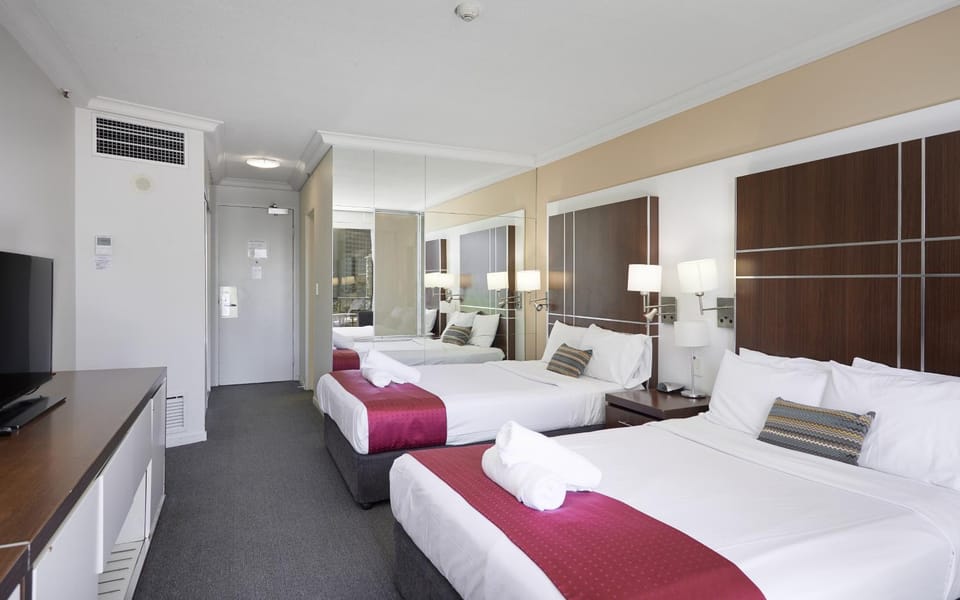 Serain Residences on View Apartment in Surfers Paradise Boulevard