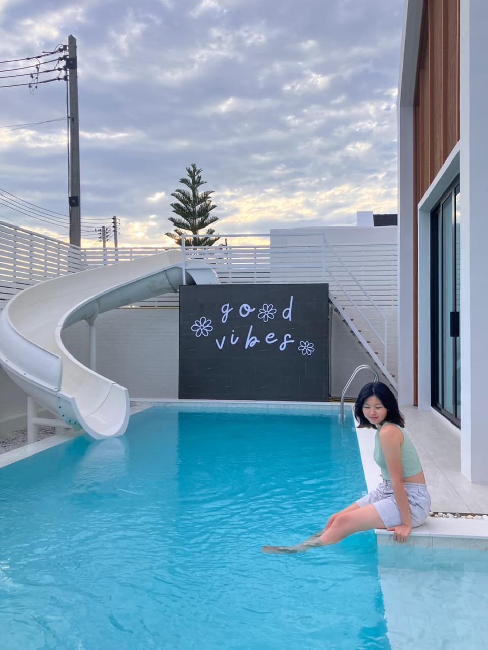 Swimming pool