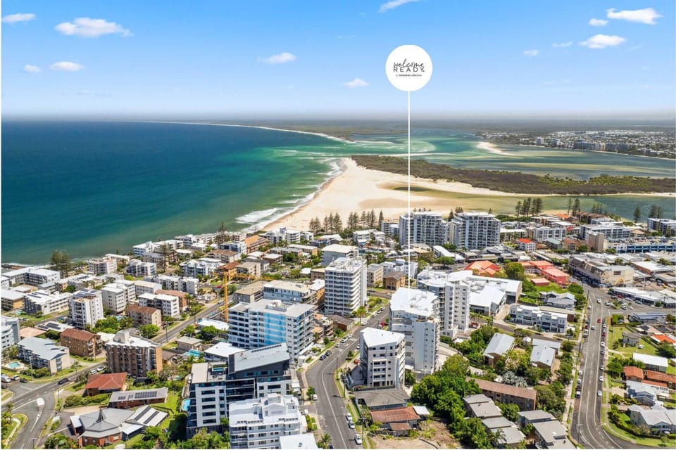 Property building, Bird's eye view, Location