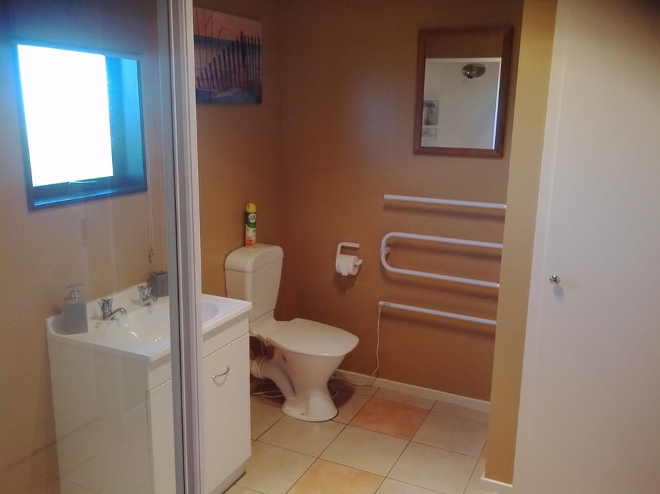 North Eyre Retreat Villa in Canterbury
