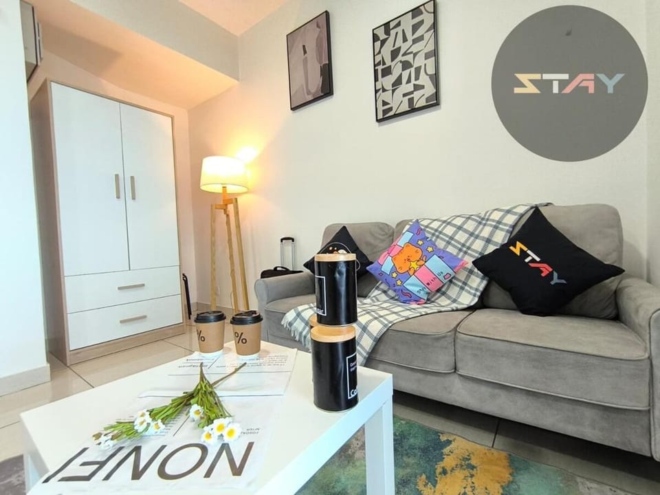 Almas Cozy Couple Escape Netflix 100mbps By STAY Apartment in Johor