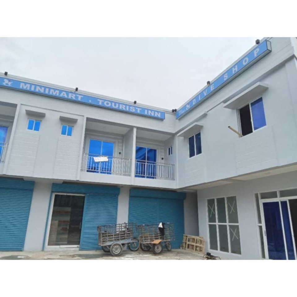 Dos Marias Tourist Inn Apartment in Central Visayas
