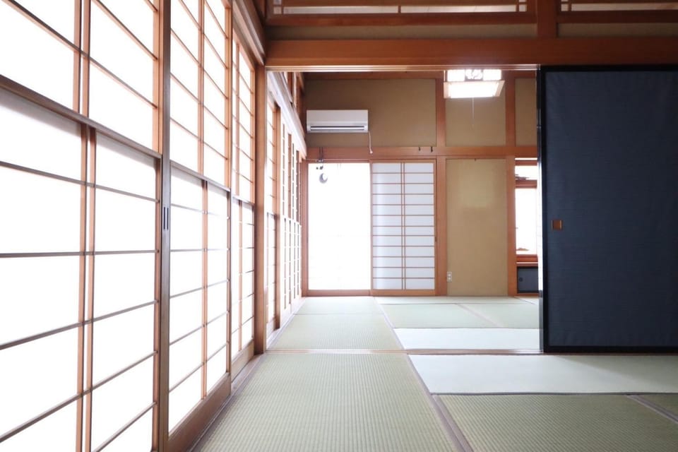 デコピンハウス House in Japan