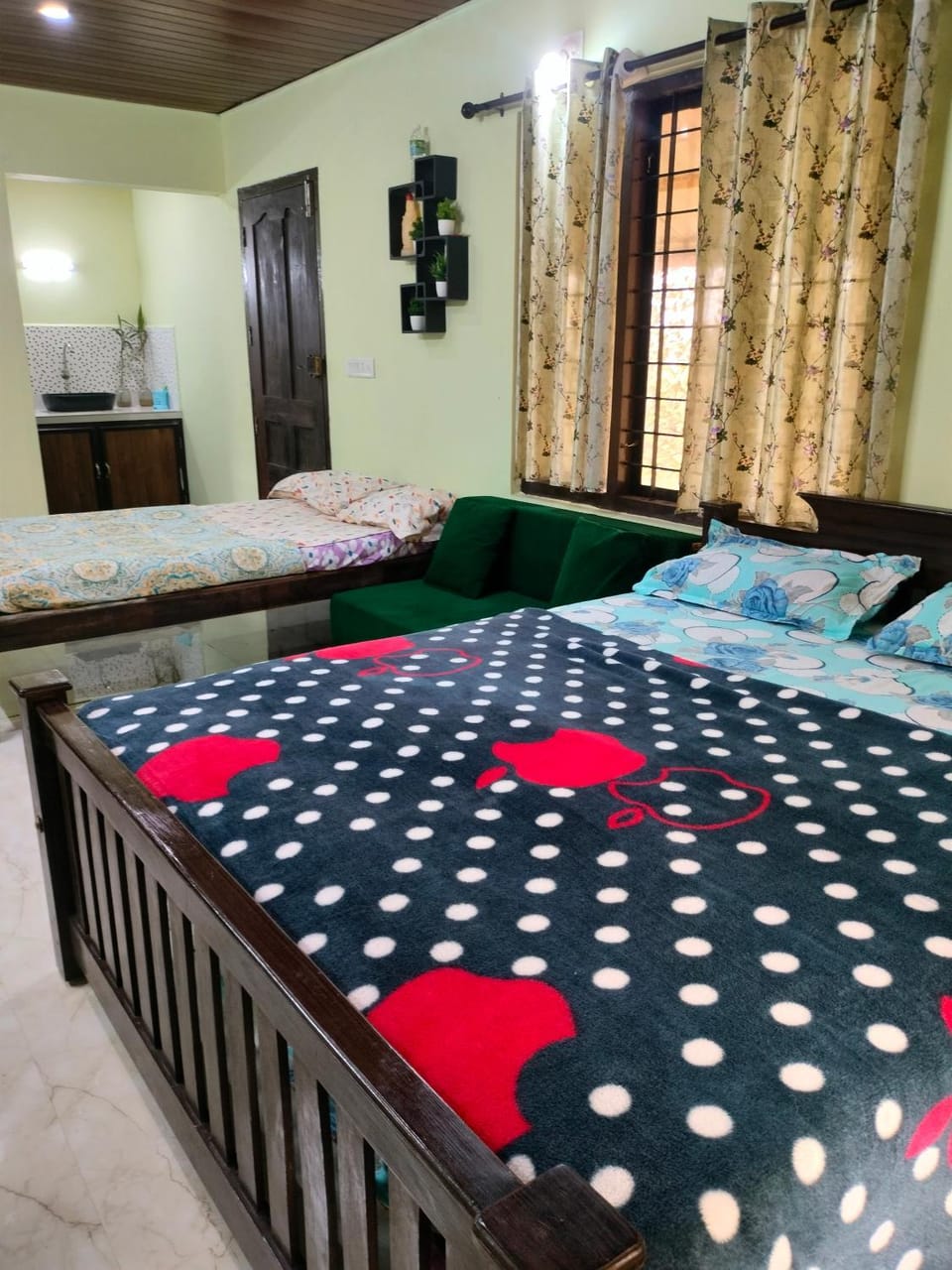 Lollipop House in Kerala