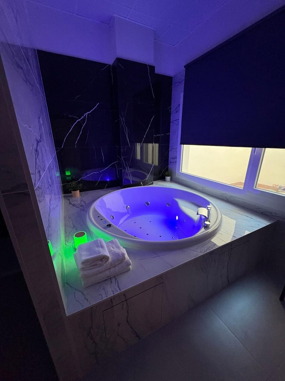 Hot Tub, Bathroom, Bath