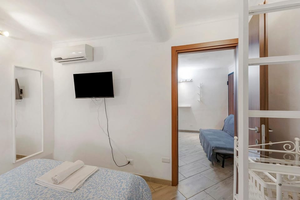 Living room, Bedroom