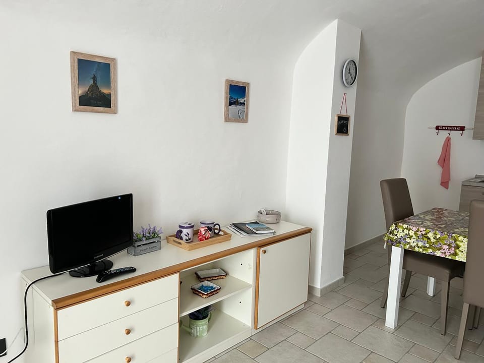 TV and multimedia