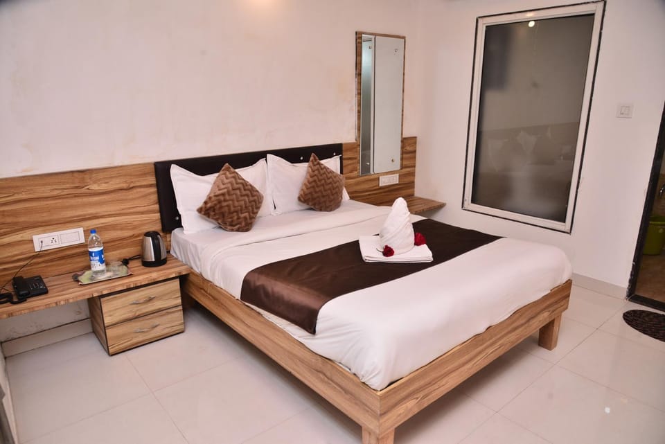 Balaji's The Hotel Elephant Valley View Hotel in Maharashtra