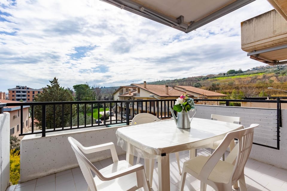 View (from property/room), Dining area