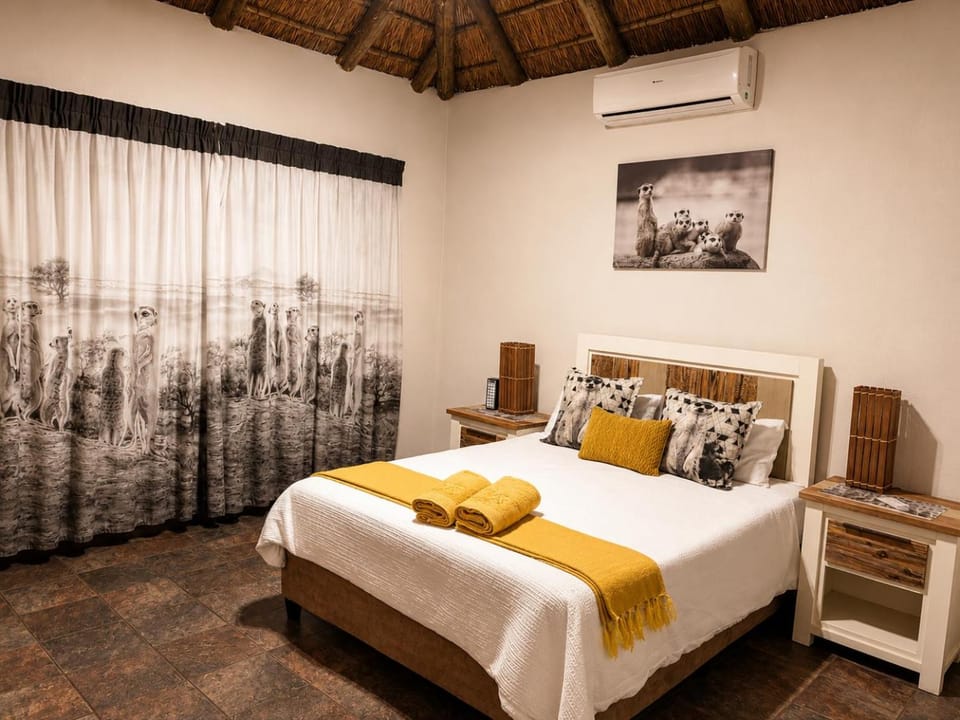 Bed, Bedroom, towels, air conditioner