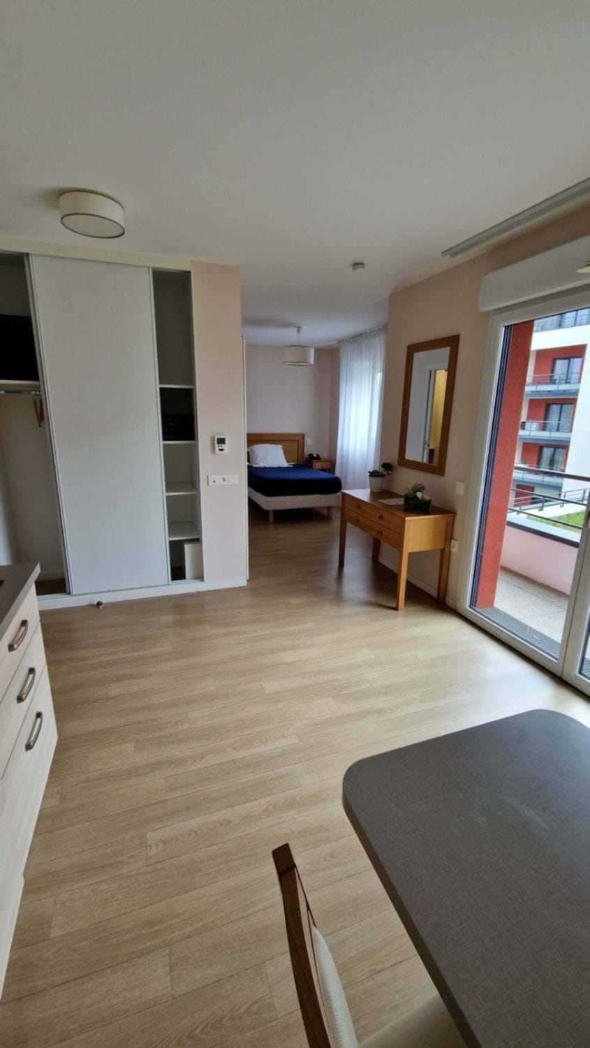 Domitys Le Griffon d’Or Apartment hotel in Brittany