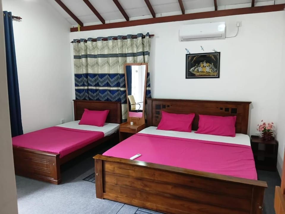 Villa Lalee Bed and Breakfast in Western Province