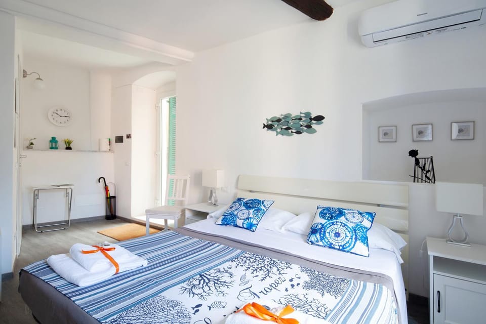 Atena room Bed and Breakfast in Riomaggiore
